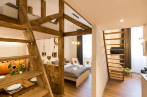 Cracow Best Location Apartment by Cozyplace